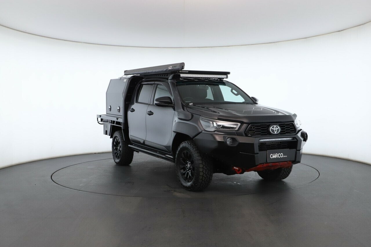 Toyota Hilux image 4