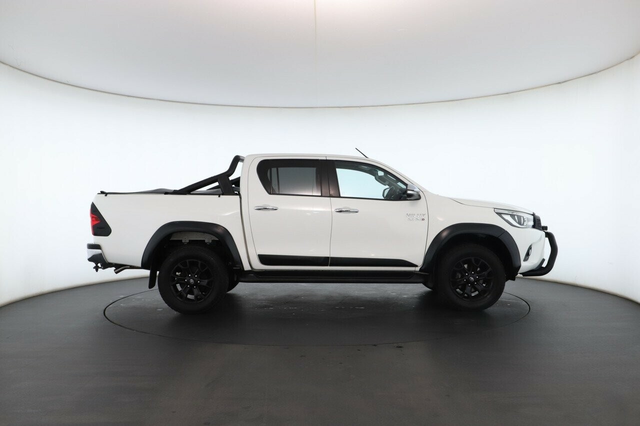 Toyota Hilux image 3