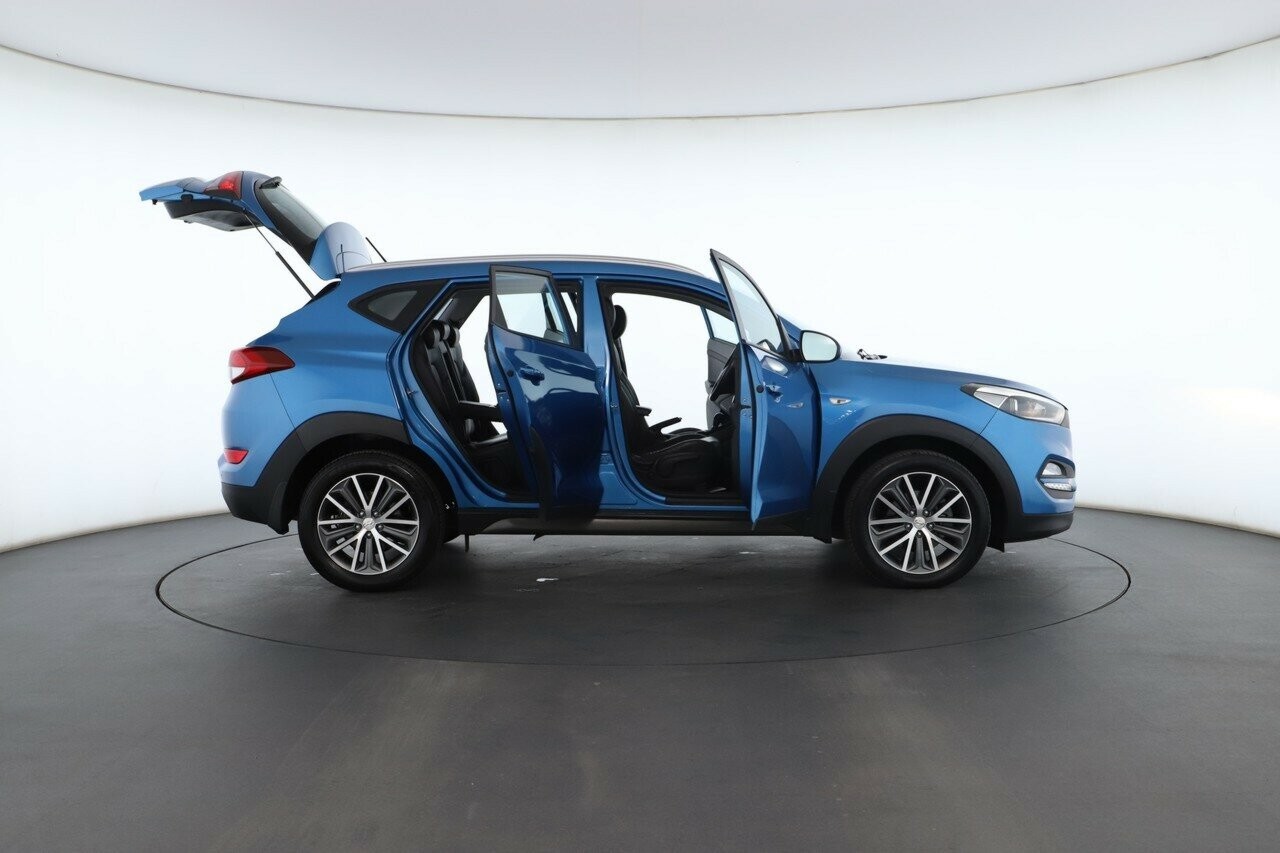 Hyundai Tucson image 3