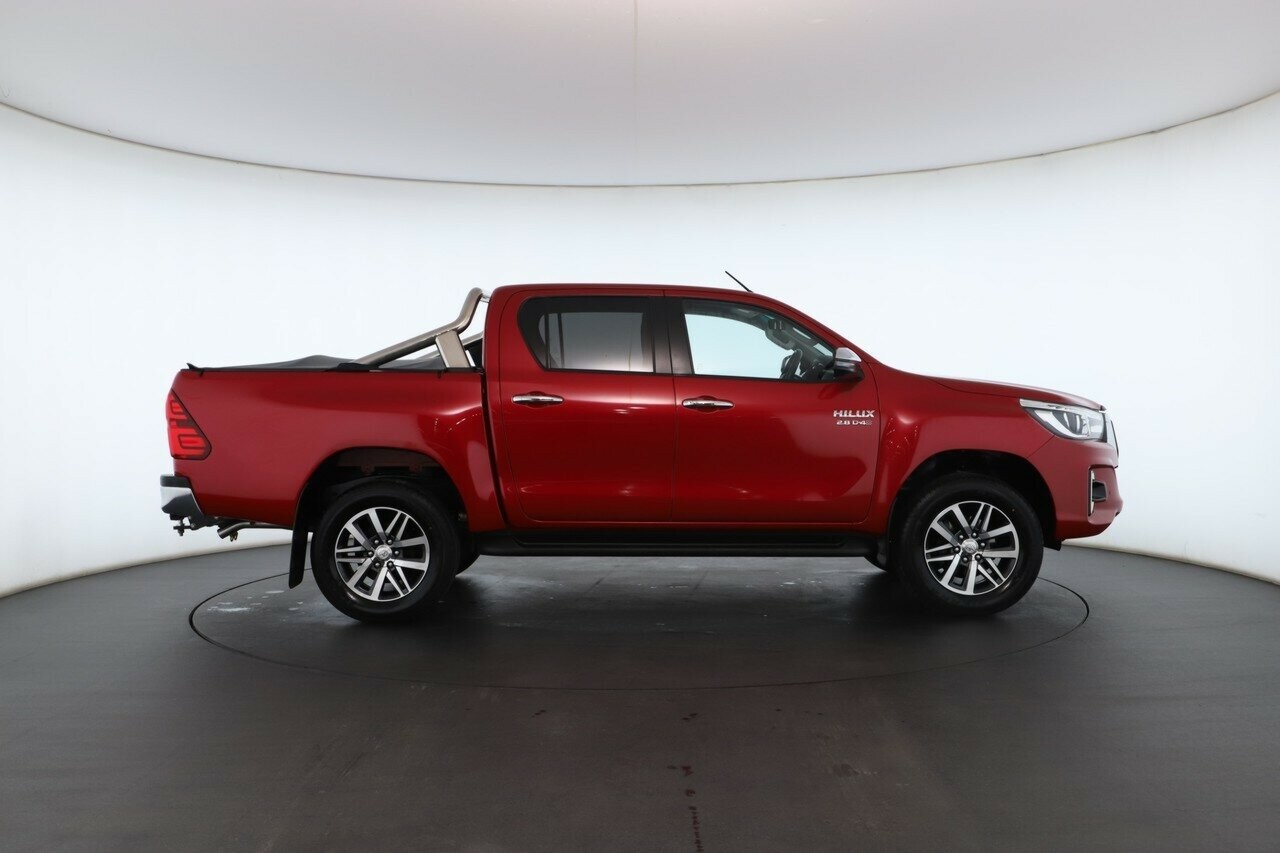 Toyota Hilux image 3