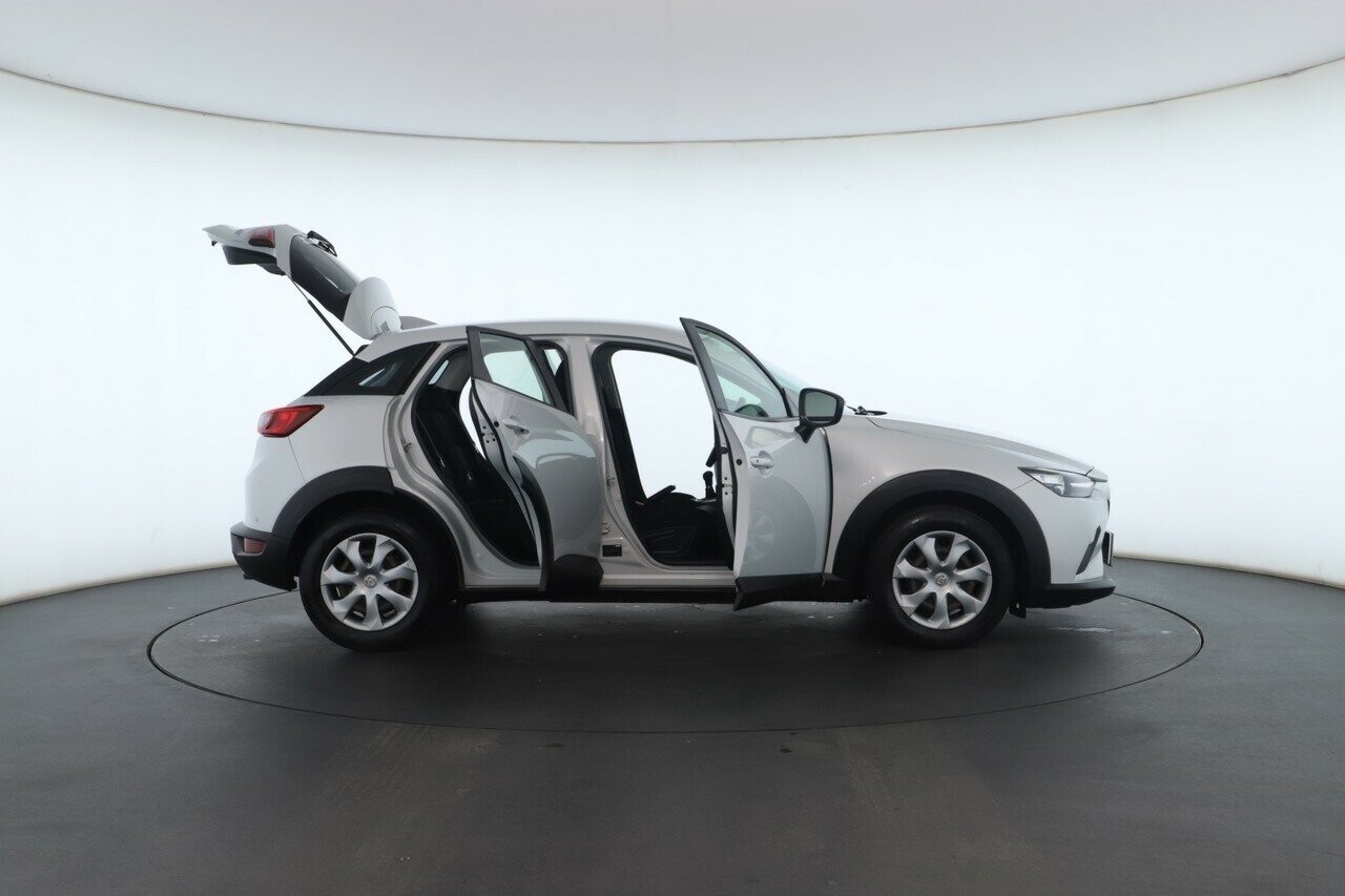 Mazda Cx-3 image 2