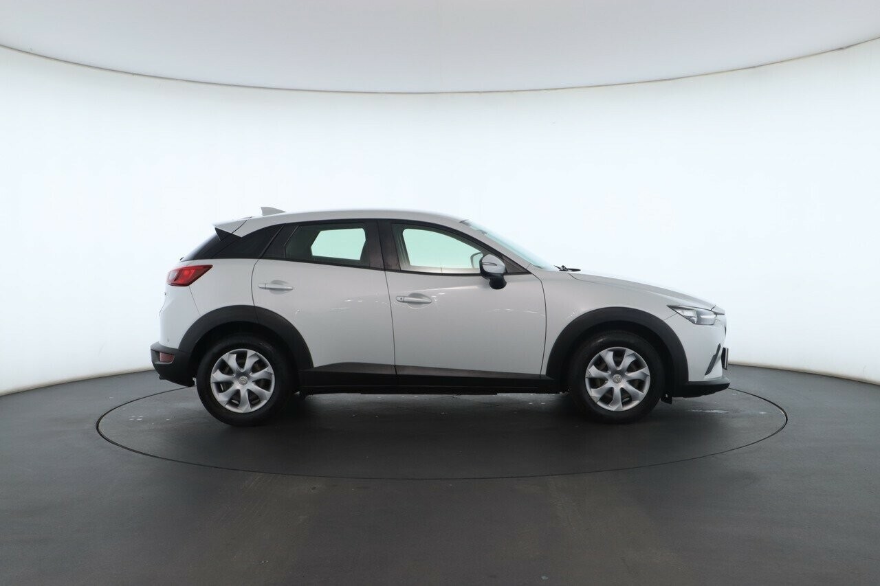 Mazda Cx-3 image 3