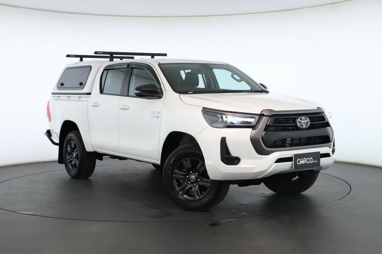 Toyota Hilux image 1