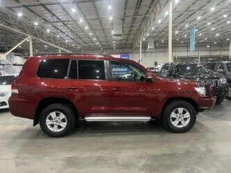 Toyota Landcruiser image 3