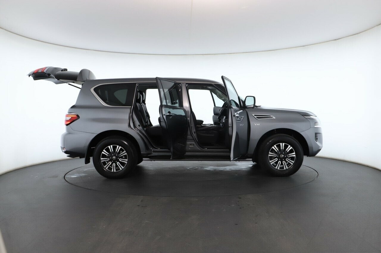 Nissan Patrol image 3