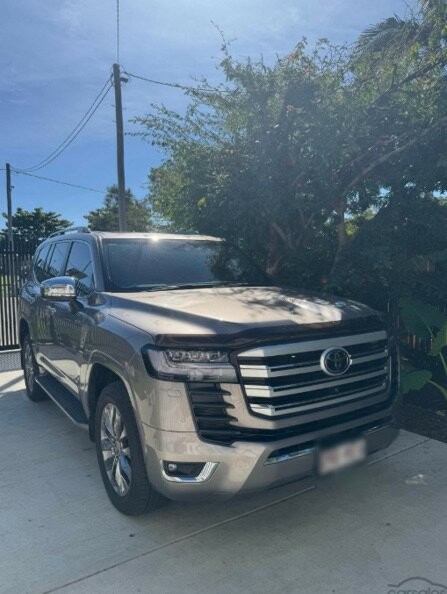 Toyota Landcruiser image 3