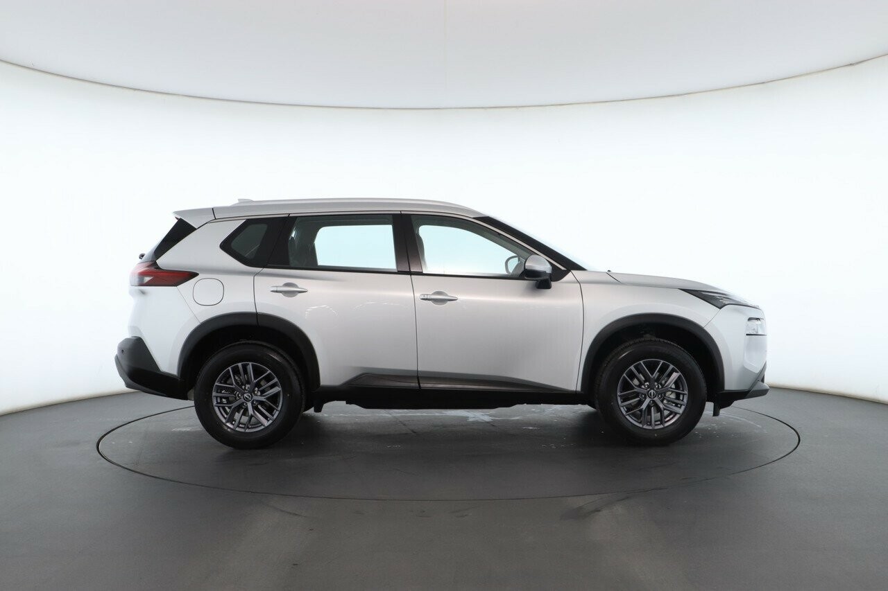 Nissan X-trail image 3