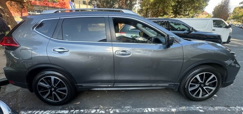 Nissan X-trail image 2