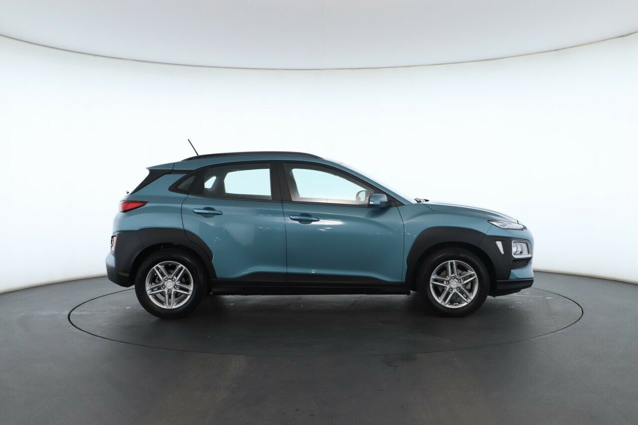 Hyundai Kona image 2