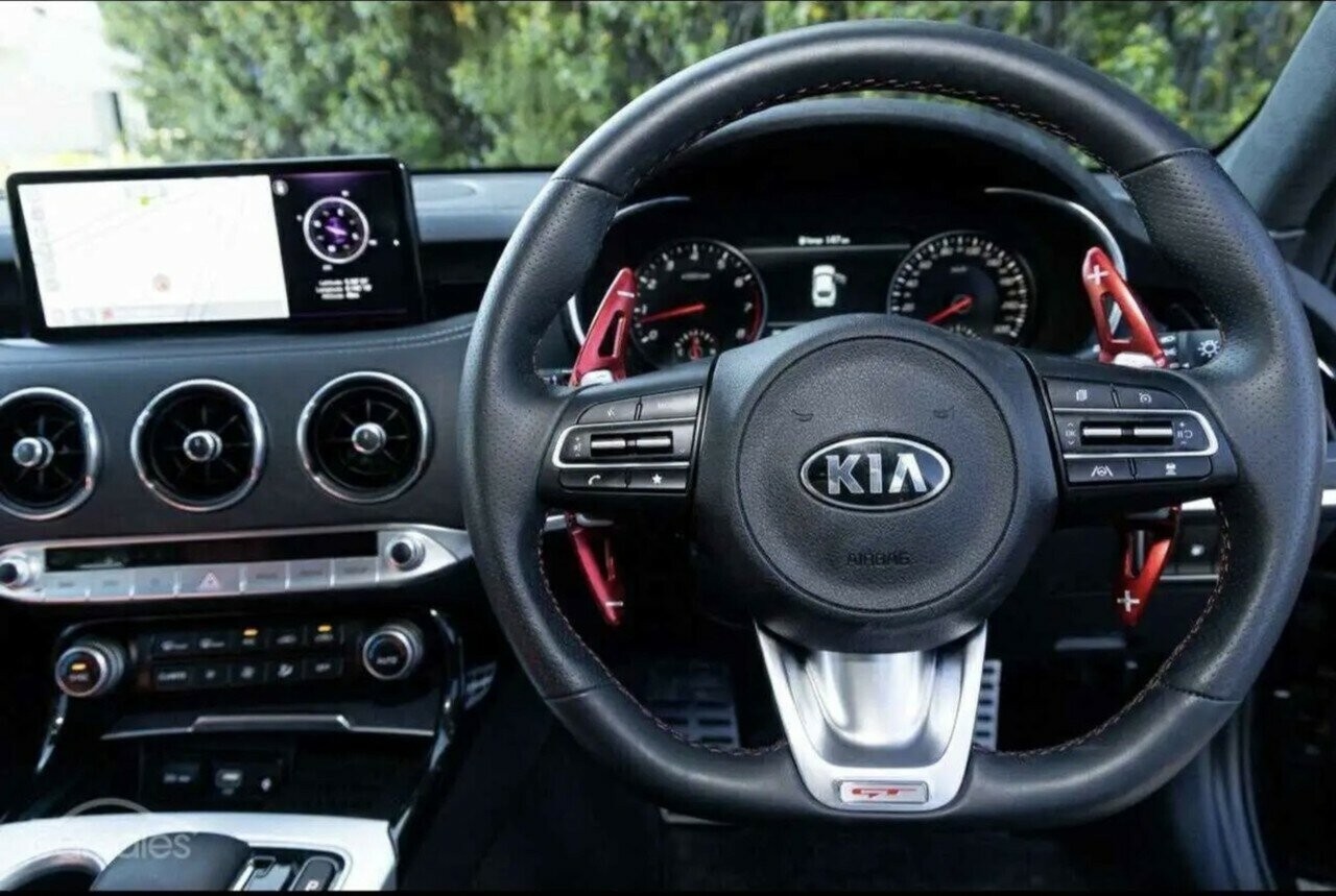 Kia Stinger image 3