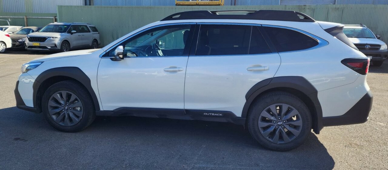 Subaru Outback image 4