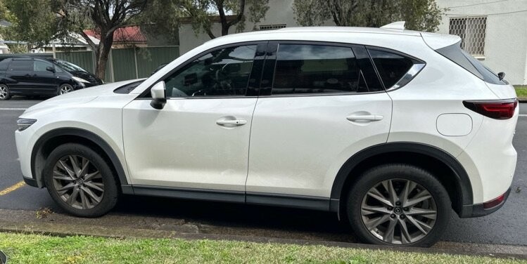 Mazda Cx-5 image 4