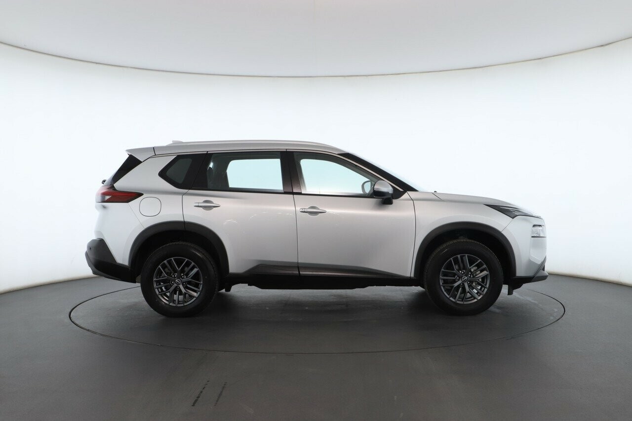 Nissan X-trail image 3