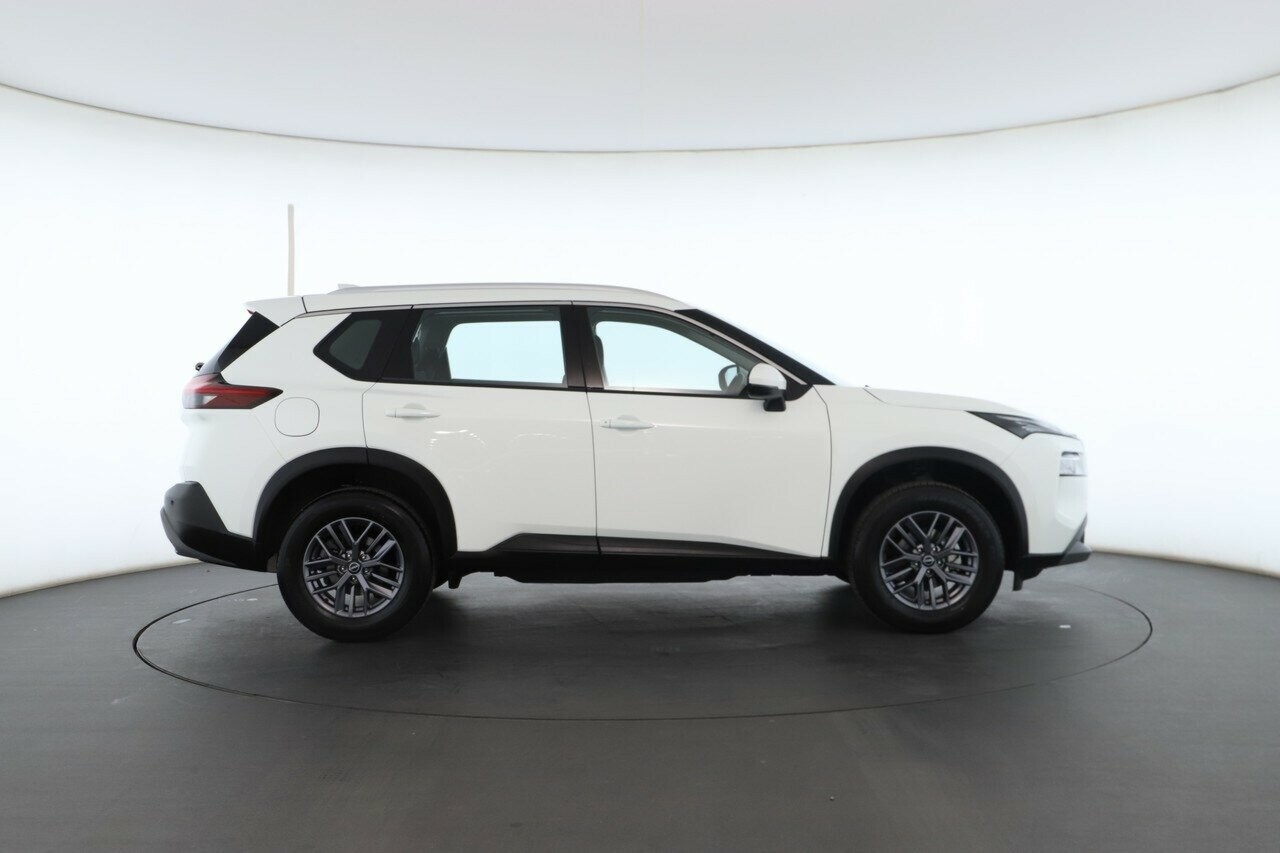 Nissan X-trail image 3