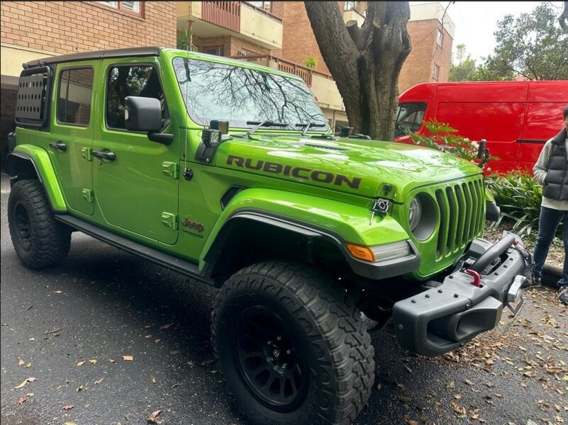 Jeep Wrangler image 2