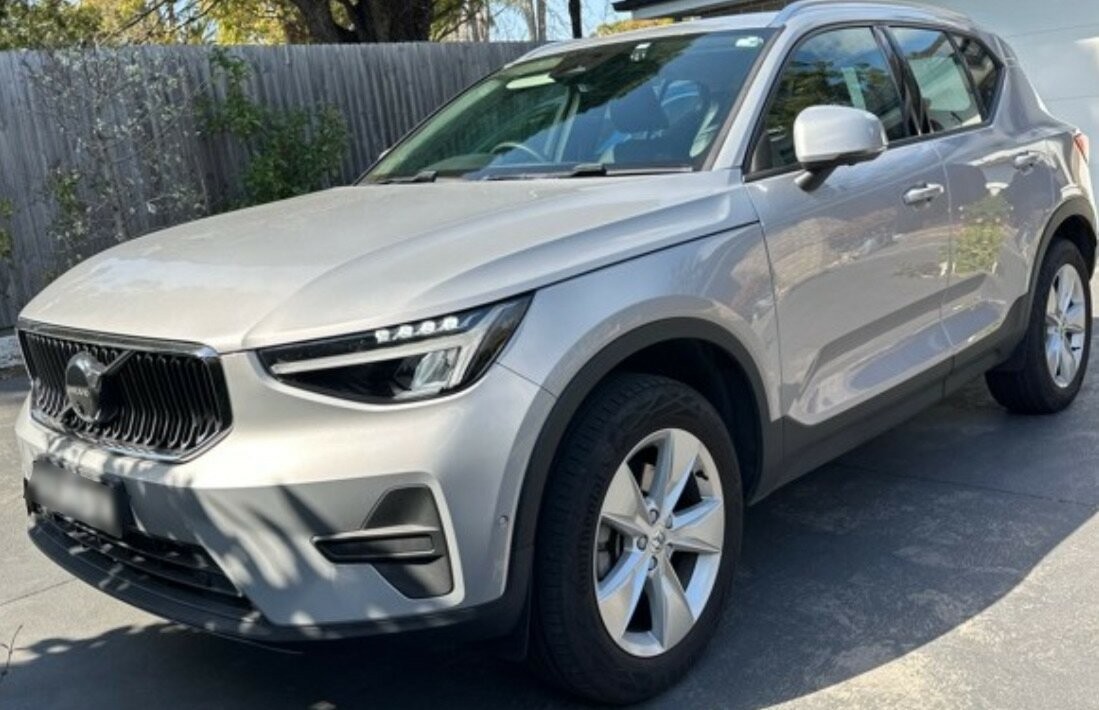 Volvo Xc40 image 1