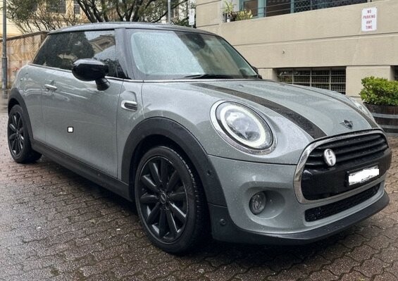 Mini Hatch image 1