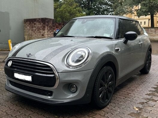 Mini Hatch image 4