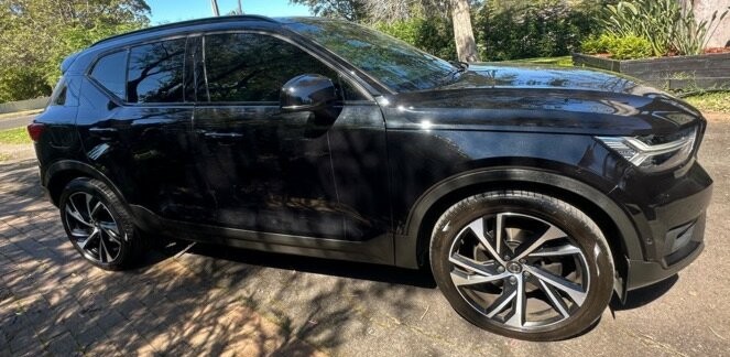 Volvo Xc40 image 1