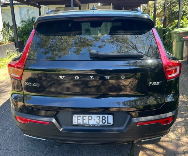 Volvo Xc40 image 3