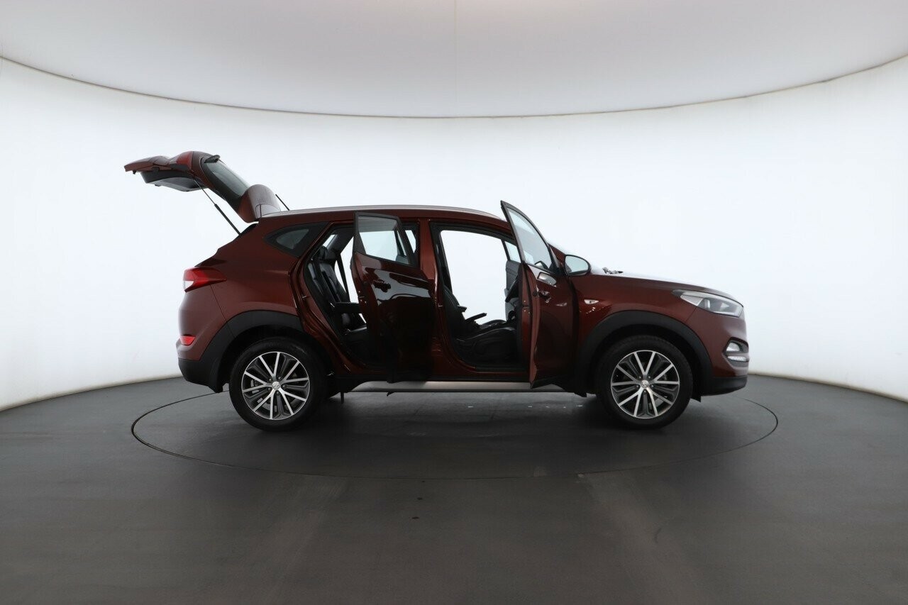 Hyundai Tucson image 2
