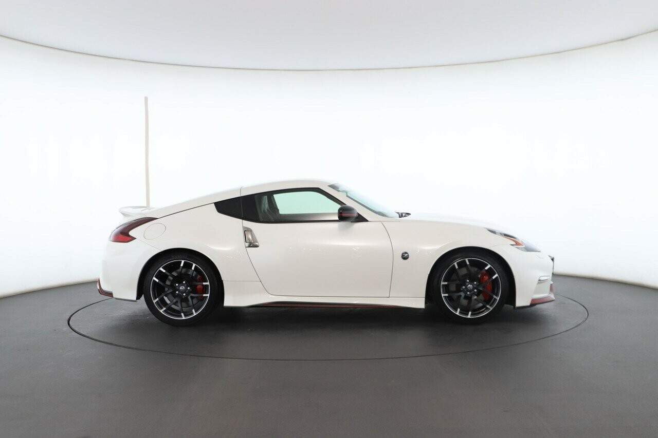 Nissan 370z image 3