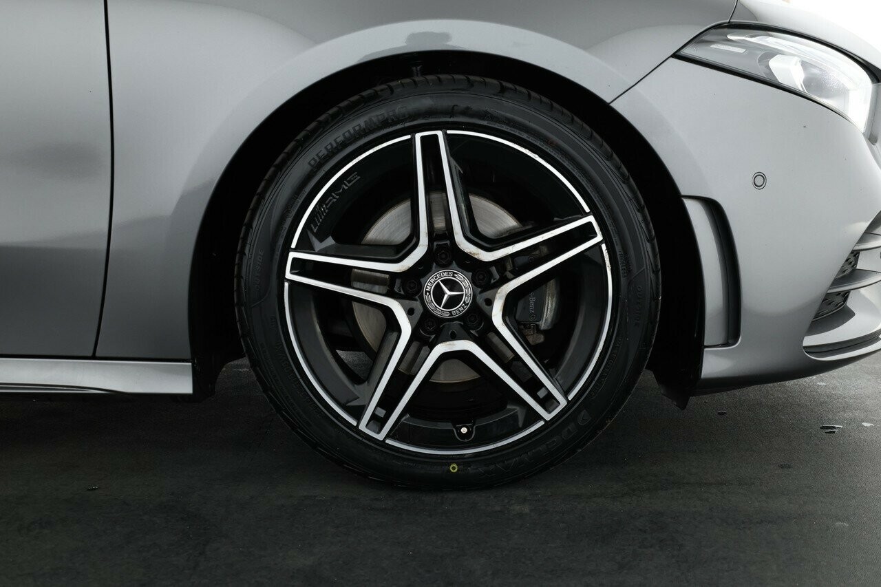 Mercedes Benz A-class image 4