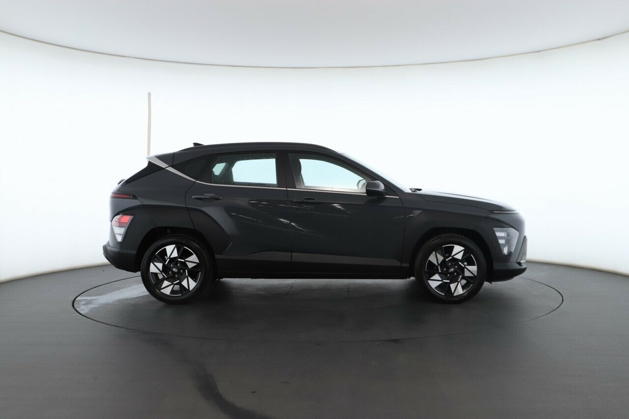 Hyundai Kona image 3