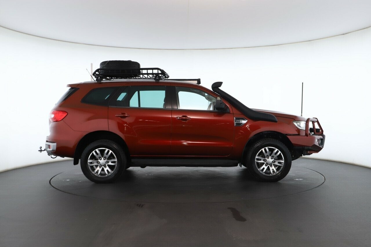 Ford Everest image 3