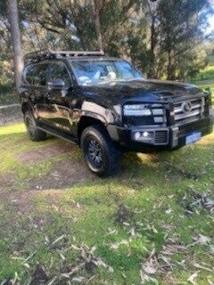 Toyota Landcruiser image 1