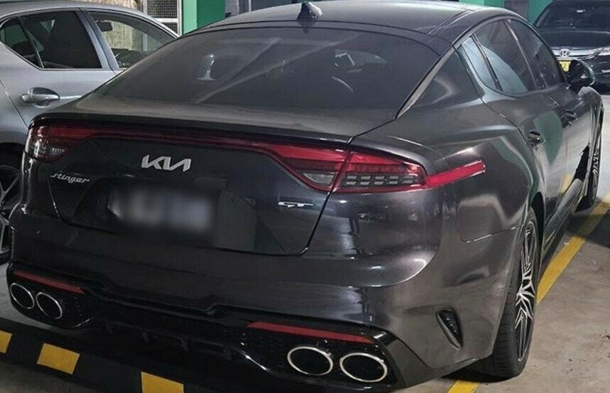 Kia Stinger image 2