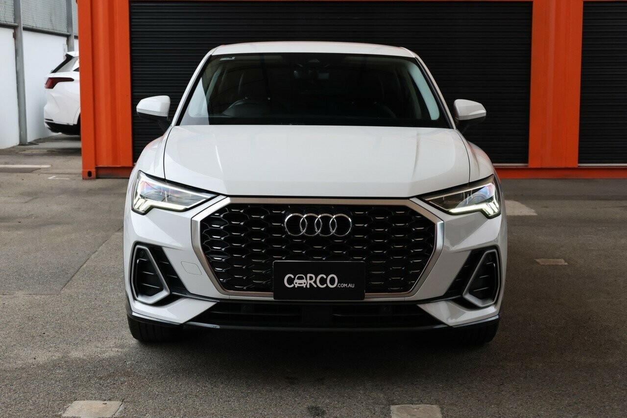 Audi Q3 image 4