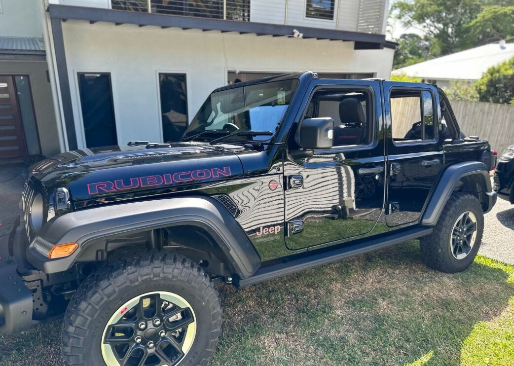 Jeep Wrangler image 4