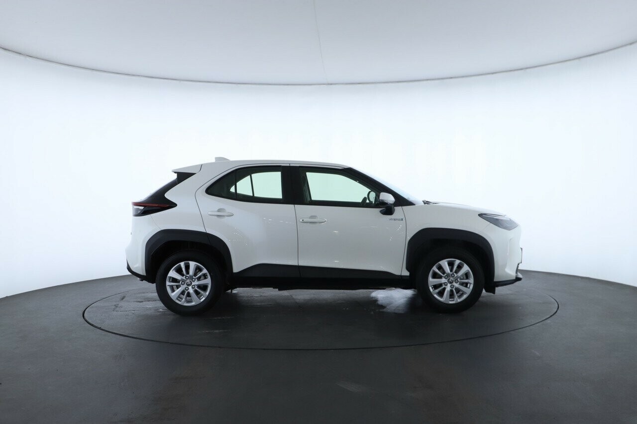 Toyota Yaris Cross image 3