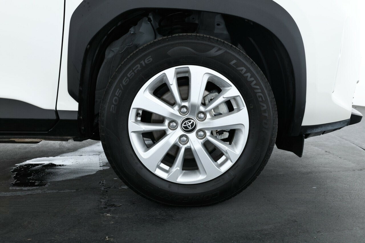 Toyota Yaris Cross image 4