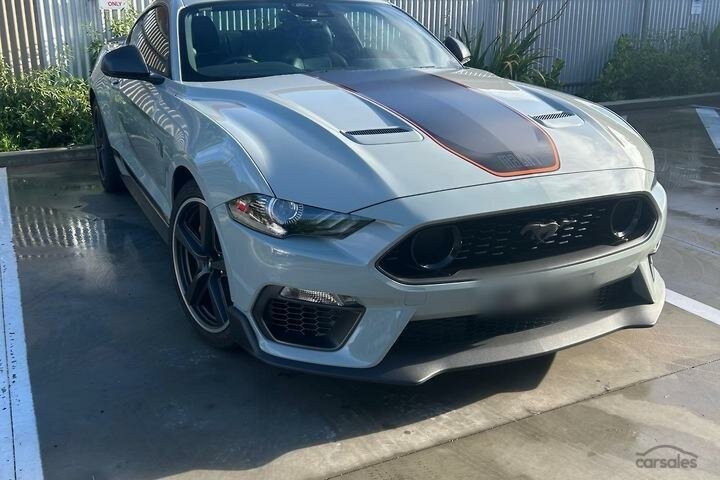 Ford Mustang image 1