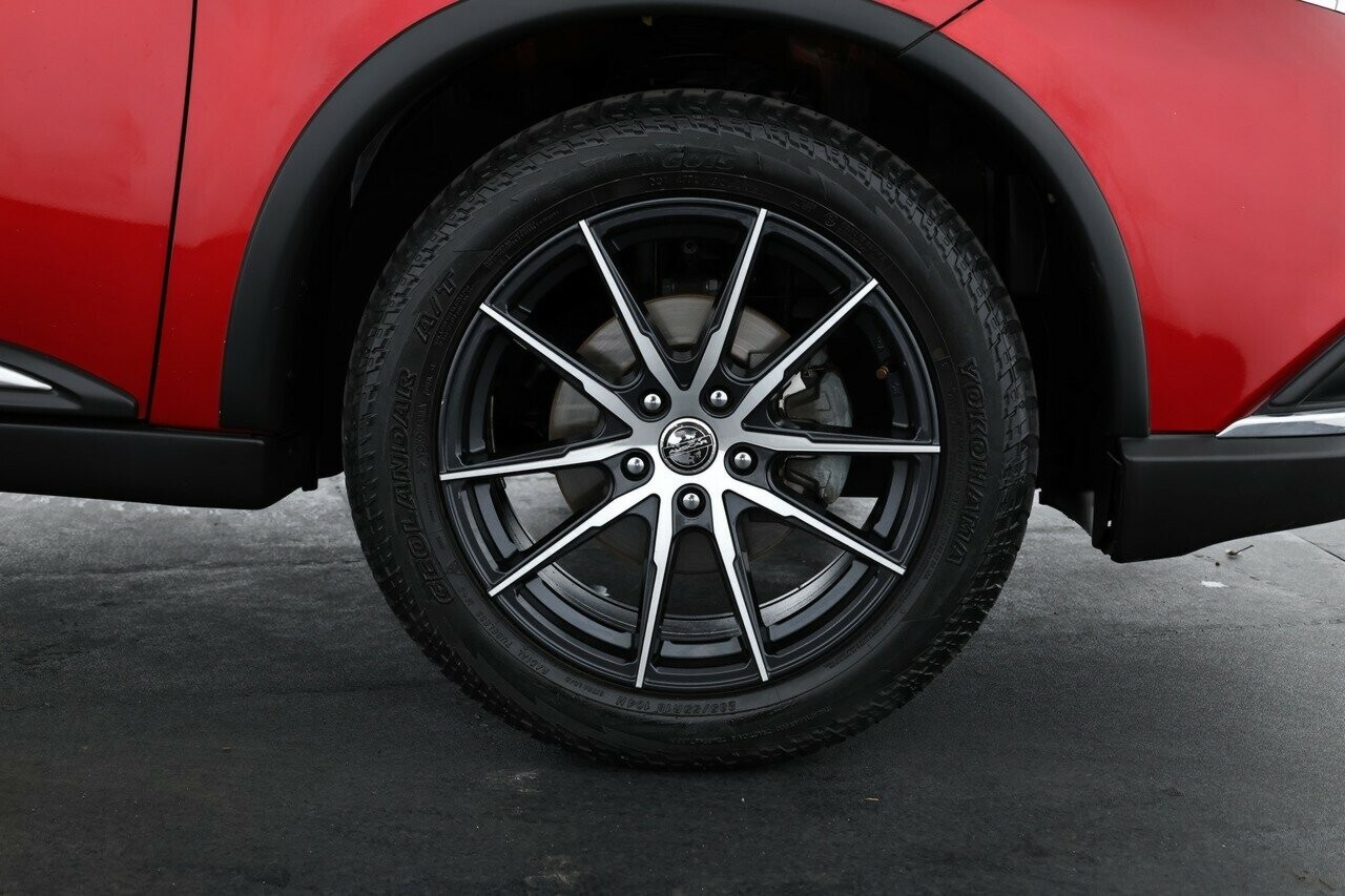 Mitsubishi Outlander image 4