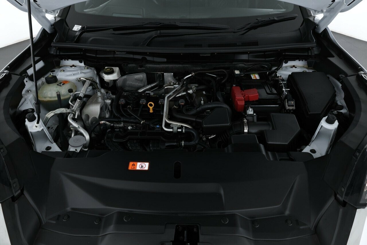 Mitsubishi Outlander image 3