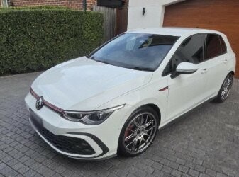 Volkswagen Golf image 2