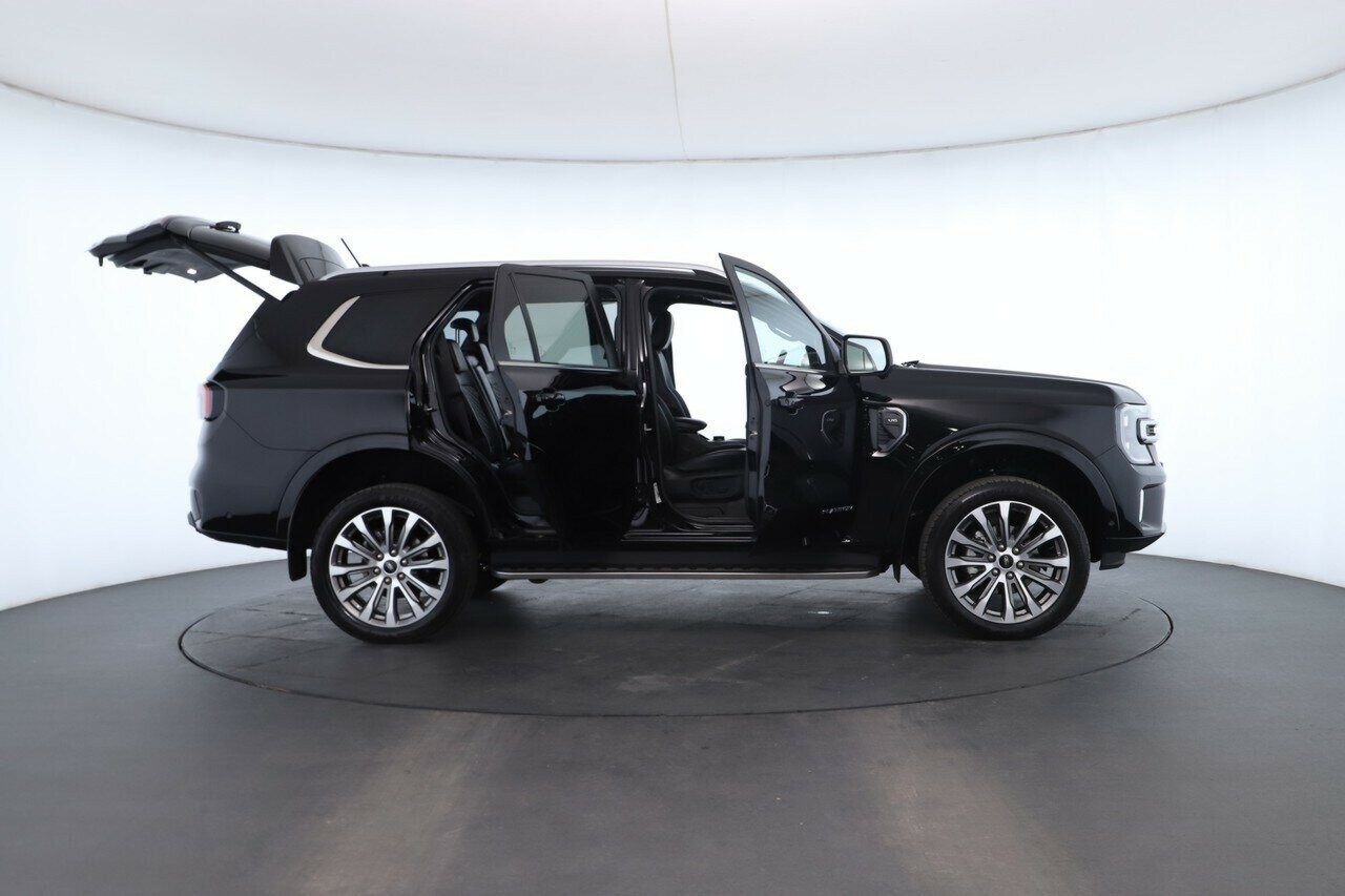 Ford Everest image 2