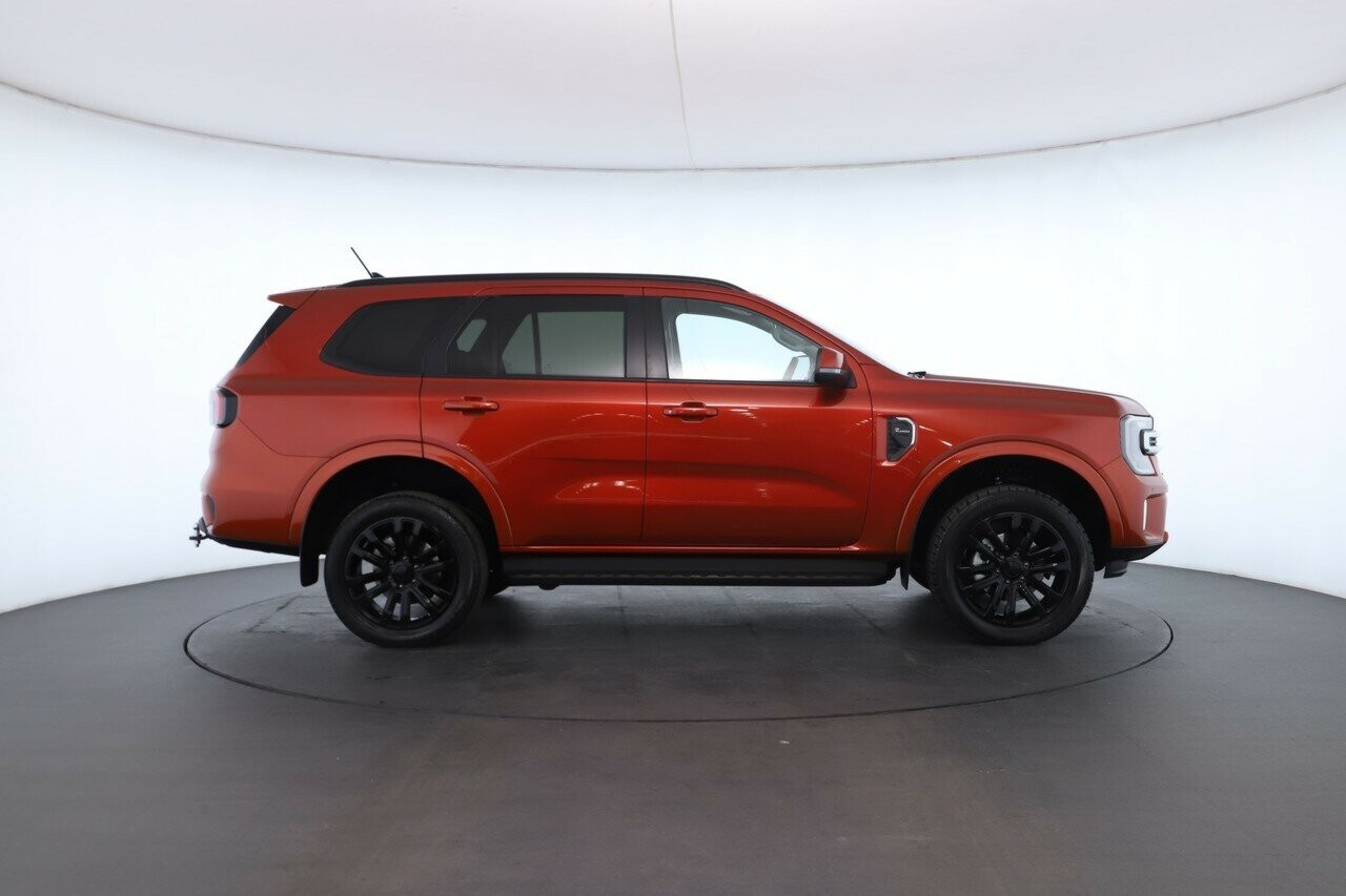 Ford Everest image 3