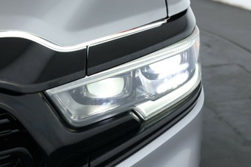 https://vehicle-cdn.autoleague.cloud/32409_61036705_10.jpg