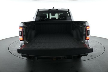 https://vehicle-cdn.autoleague.cloud/32409_61036705_17.jpg