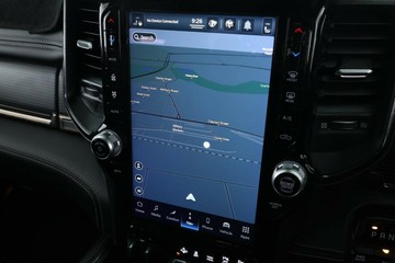 https://vehicle-cdn.autoleague.cloud/32409_61036705_26.jpg