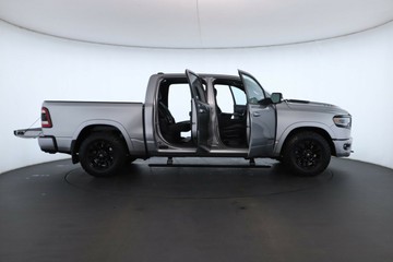 https://vehicle-cdn.autoleague.cloud/32409_61036705_3.jpg