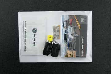 https://vehicle-cdn.autoleague.cloud/32409_61036705_38.jpg