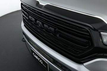https://vehicle-cdn.autoleague.cloud/32409_61036705_9.jpg