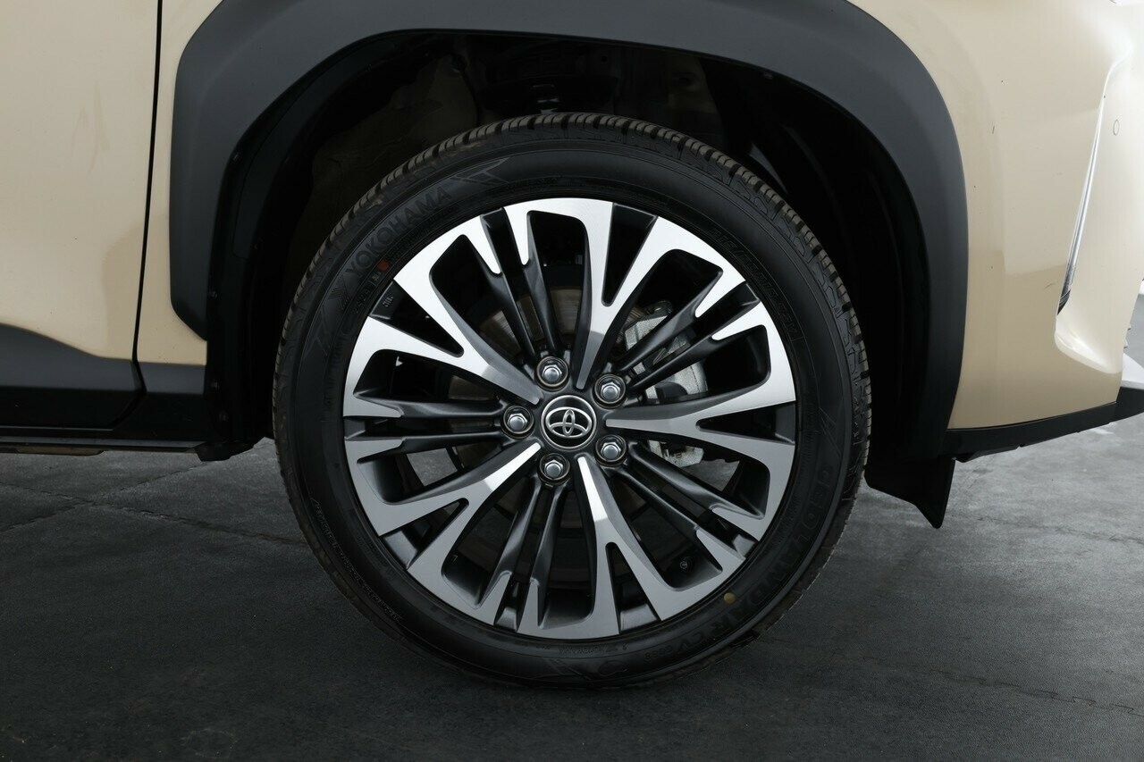 Toyota Yaris Cross image 4