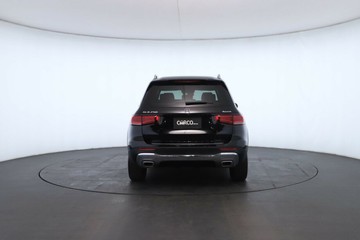 https://vehicle-cdn.autoleague.cloud/32409_61036850_15.jpg