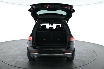 https://vehicle-cdn.autoleague.cloud/32409_61036850_16.jpg